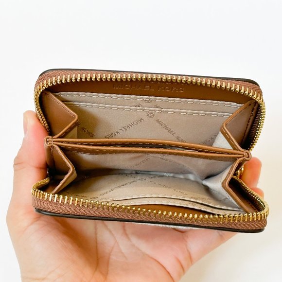 Michael Kors Jet Set Travel Medium Zip Around Card Case Wallet MK Vanilla Brown - Picture 7 of 10